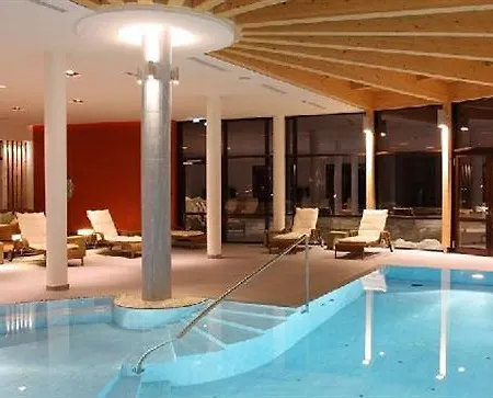 Hotel Zedern Klang 4*