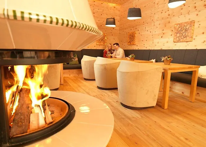 Zedern Klang Szálloda