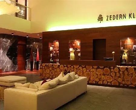 Zedern Klang 4*